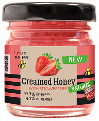 Cream-honey with strawberries